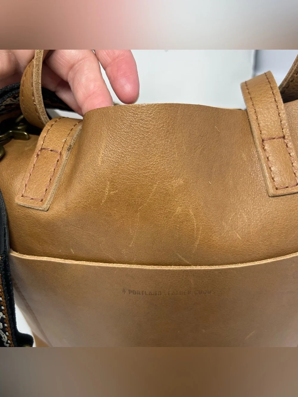 Portland Leather Goods Crossbody Tote FSCB shortbread pebbled tan